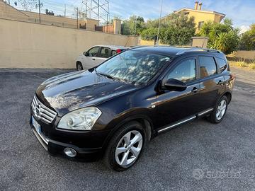 Nissan Qashqai Qashqai+2 2.0 dCi DPF 4WD Acenta