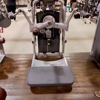 Macchina multi hip palestra adduttori abduttori