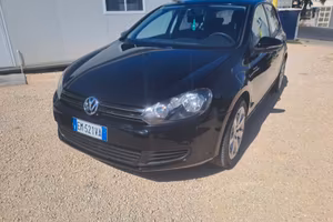 VOLKSWAGEN GOLF VI 1600 TDI