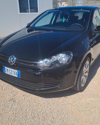 VOLKSWAGEN GOLF VI 1600 TDI
