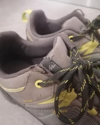 scarpe trekking bambino taglia 34