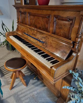 pianoforte depoca Weimar 