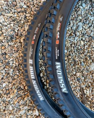 Coppia di Gomme Maxxis DH Casing mescola 3C 29”