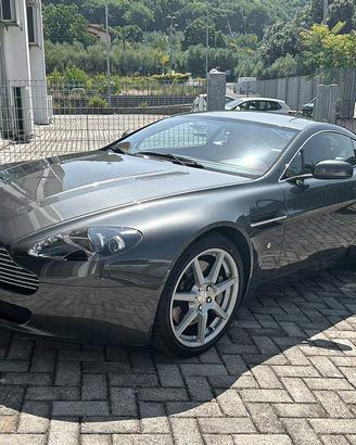 Aston Martin V8 VANTAGE MANUALE RDS02004