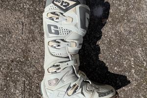 stivali gaerne sg12 bianchi