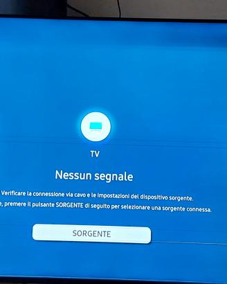 smart tv 50 pollici  con schermo imperfetto 