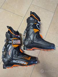 Scarponi scialpinismo Scarpa F1 LT n. 27