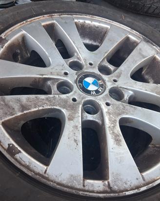 cerchi bmw con gomme