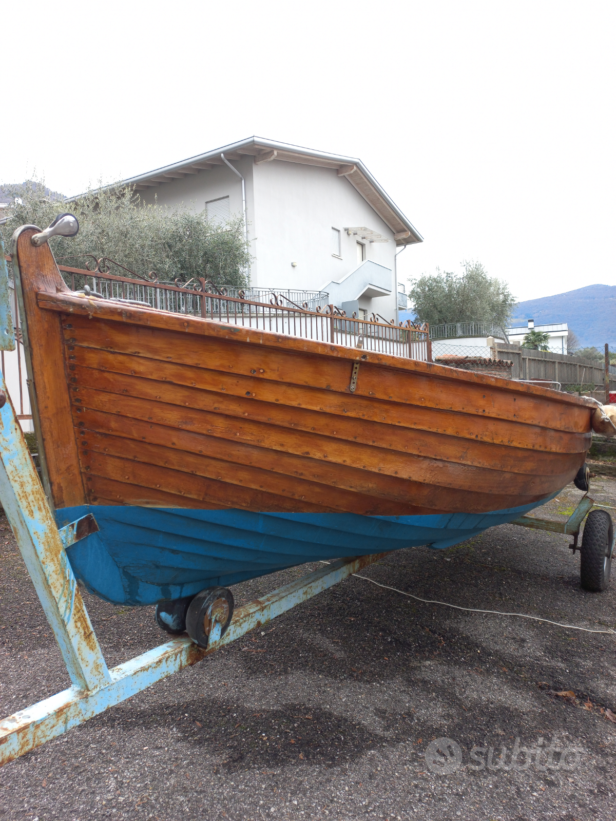 Dinghy — Vedi foto 1