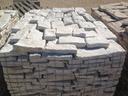 listelli-in-pietra-di-trani-da-rivestimento-antic
