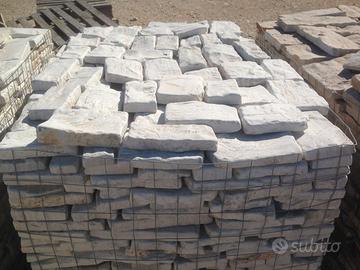 Listelli in Pietra di Trani da Rivestimento Antic