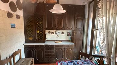 Cucina componibile in legno stile rustico