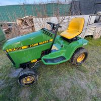 Trattorino tagliaerba john deere lx188