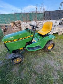 Trattorino tagliaerba john deere lx188