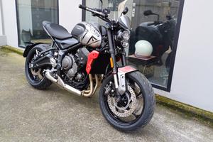 Triumph trident 660