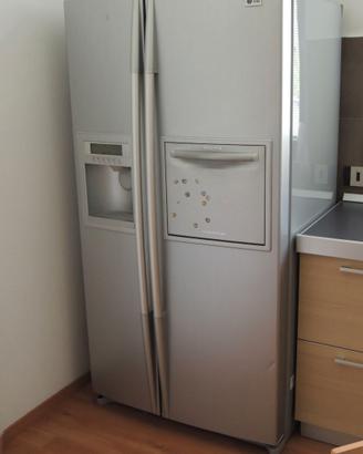 Frigo / Freezer Americano 2 porte  LG