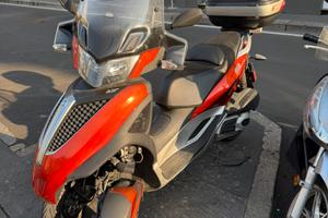 Piaggio mp3 300