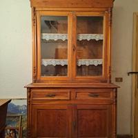 Antica credenza dell'800