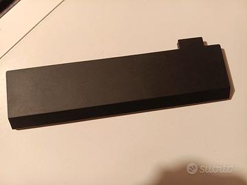Lenovo T470 - batteria esterna e caricabatteria