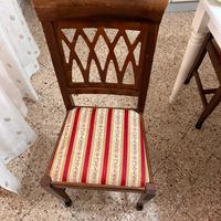 Tavolo color bianco allungabile con sedie