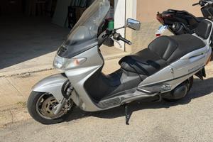 Suzuki Burgman 400