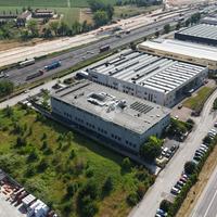 MAGAZZINO A PESCHIERA DEL GARDA