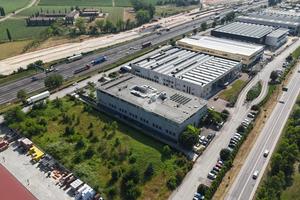 MAGAZZINO A PESCHIERA DEL GARDA