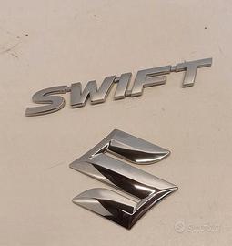 Logo+Scritta portellone posteriore Suzuki Swift