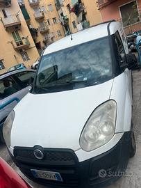 Fiat dobló