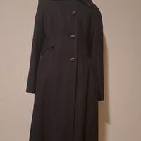 Cappotto in lana Alena Akhmadullina