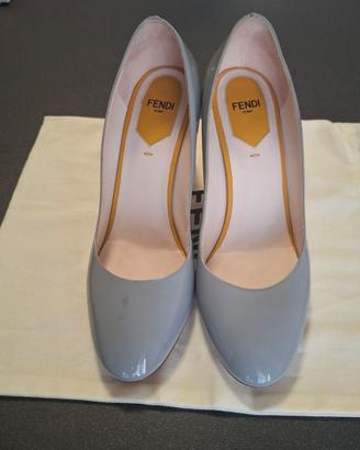 Décolleté in Pelle vernice Fendi