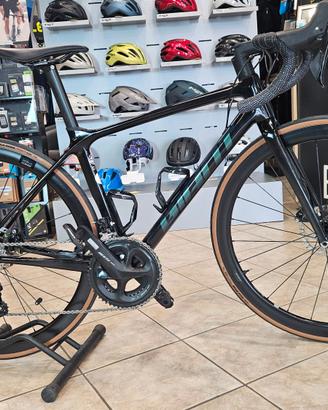 GIANT TCR CARBON Tg [XS]