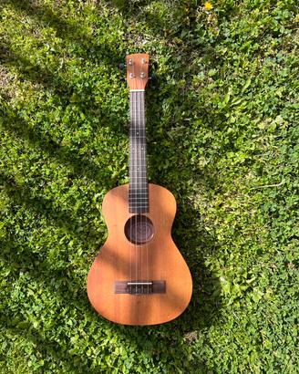 Korala UKT-36 Ukulele tenore