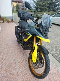 vstrom  800 de
