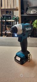 Abitatore a massa battente a batteria