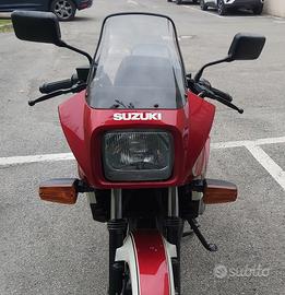 Moto Suzuki gsx 400 fws