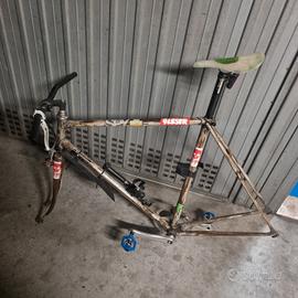 bici telaio scatto fisso/ fixed single speed