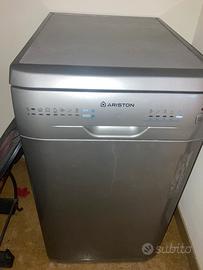 Lavastoviglie nuova ariston