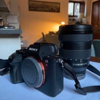 Sony a7RII Mirrorless + Sony FE 24-105mm