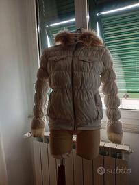 Piumino donna bianco con cappuccio in pelliccia 🤍