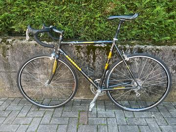 Bici da strada Pinarello