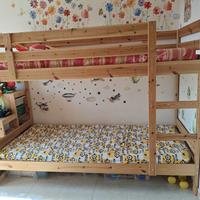 Letto a castello Ikea "MYDAL" + 2 materassi