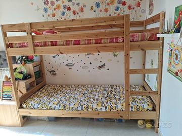 Letto a castello Ikea "MYDAL" + 2 materassi