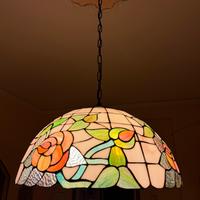 Lampadario in vetro stile liberty
