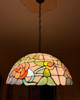 Lampadario in vetro stile liberty