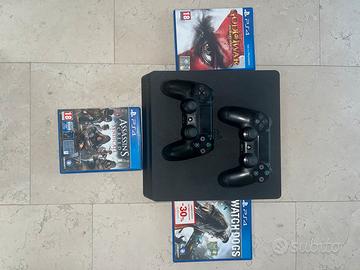 ps4 slim+ 2joystick + 3 giochi