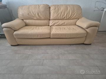 divano in pelle