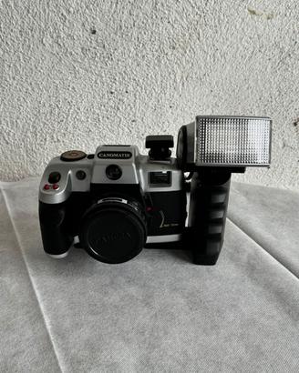 fotocamera analogica d’epoca