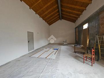 MAGAZZINO A SAN COLOMBANO CERTENOLI