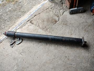 Pistone oleodinamico